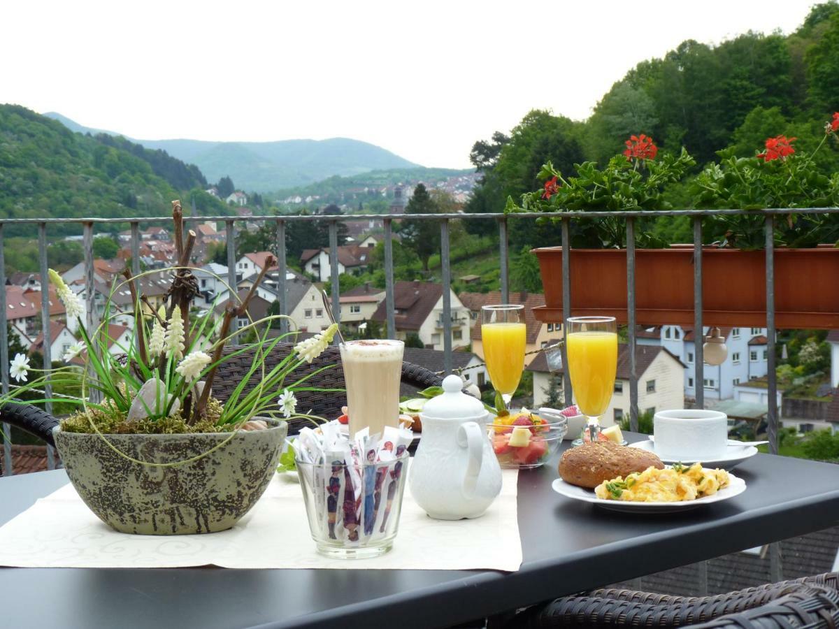Bergterrasse Bed & Breakfast Annweiler am Trifels